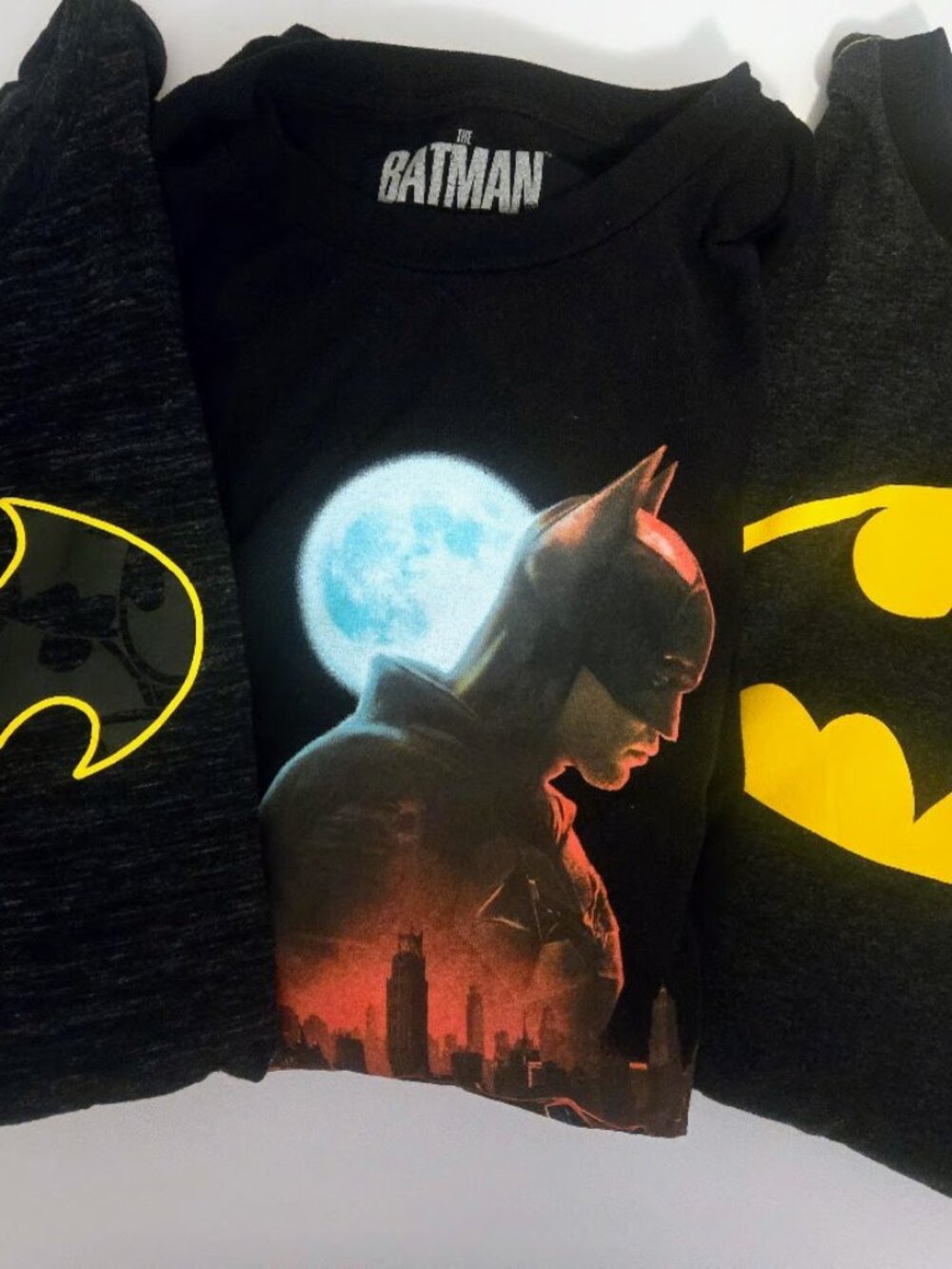 Bundle of THREE men's BATMAN t-shirts Size XXL